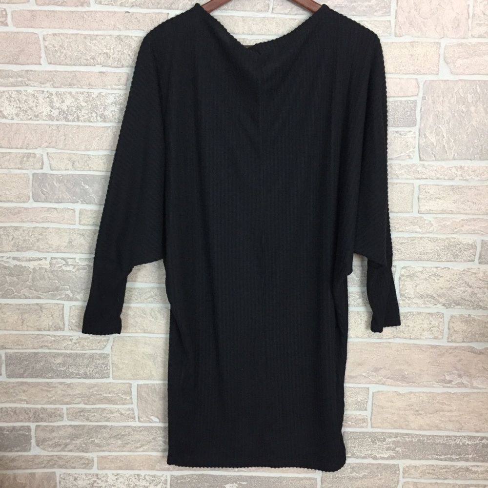 Black knit oversized Fit Dress With batwing sleeve - Picture 3 of 4